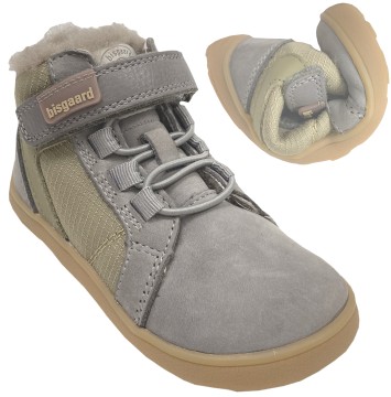 Lammfell gefütterter Barfußschuh, Mid Top Höhe, in GRAU / Oliv von BISGAARD * Rafael Lamb *